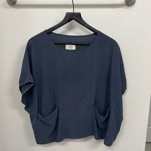 Jamie + The Jones pocket t